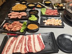 -啊美丽炭火烤肉(滑翔一店)