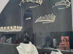 -HEFANG Jewelry何方珠宝(IFS店)