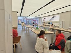 -华为智能生活馆(上海金桥国际商业广场)