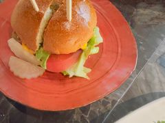 -LESCEDARS Brasserie Bistro香柏树