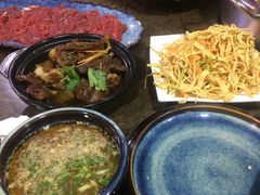 吊龙-福牛阁潮汕牛肉火锅