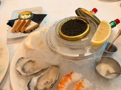 冰鲜至尊海鲜拼盘-MORTON'S 莫尔顿牛排坊(北京丽晶酒店)