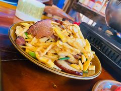 竹笋炒腊肉-苗湘食府(十年店)