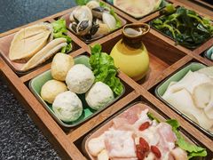 -得意咚瓜·顺德鱼生·冬瓜火锅(深圳首店)