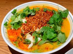 云南杨林酸菜鱼-云海肴·汽锅鸡·云南菜(高德置地店)