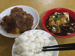 -十一街苍蝇馆子转经消江湖菜(九眼桥十一街店)