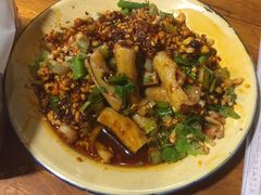 郡把-拈签一笑黄牛肉辣卤串串