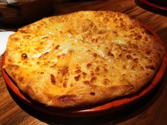 芝士披萨-格鲁·秀色Georgia’s Feast