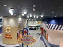 -奈尔宝·儿童乐园·亲子餐厅(鄞州万达店)