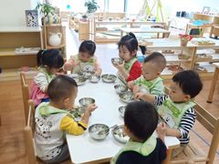 -乐融婴幼儿成长中心(四季青校区)