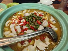 -重庆鸡公煲·青锅花椒鱼(牡丹江路店)