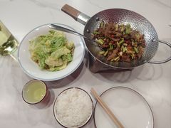 -湖南码头·地道岳阳美食·湘菜(魏公村店)