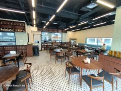 大堂-龍炎馬仔烧味(首位中心店)