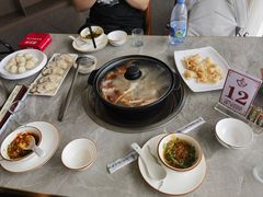 -濠轩阁特色生蚝火锅(水湾路店)