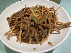 撒子牛肉丝-刘胖子家常菜·蹄花焖藕(中南店)