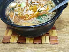 -天瑞福云南过桥米线(十里河店)