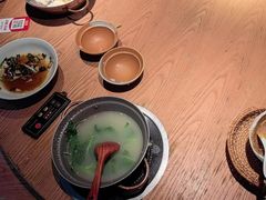 -吃饭皇帝大土家民族菜(正大广场店)