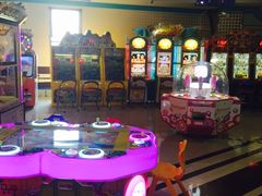 -星悦蓝海欢乐园(石路天虹店)