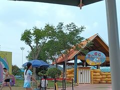 -西安华夏文旅水世界