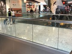 -东荟城名店仓