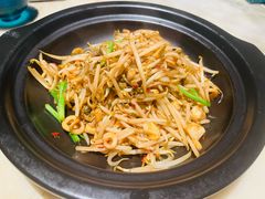 胖豆芽炒干鱿-佬麻雀·新湘菜(东方宝泰店)
