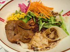 -顺溜·手工刀削面·黑金店(铜锣湾店)