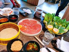 -三人行骨头王火锅(长寿店)