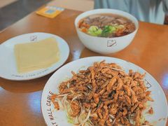 京酱肉丝-翼松楼餐厅