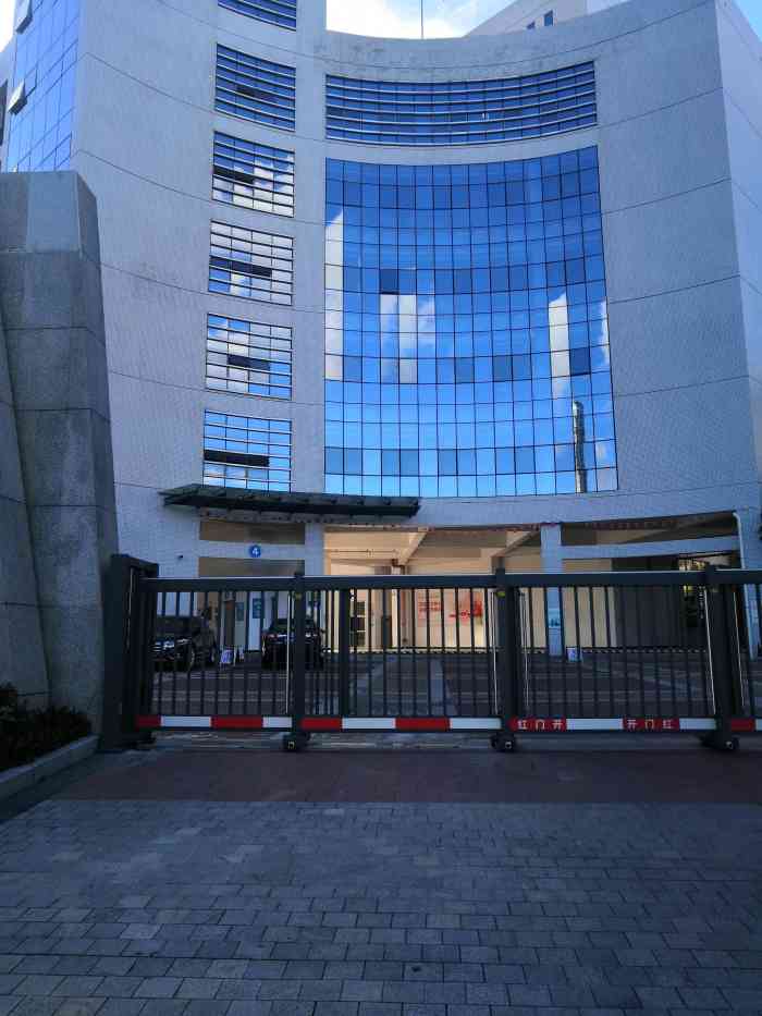 非常值得去的地方感受教育气息办事顺利清晰明了速度快