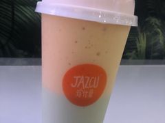 淡定茫茫-Jazcu珍仕菓鲜榨果汁(西单大悦城店)