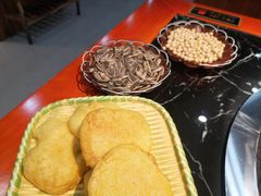 -袁小二大东北铁锅炖(吉祥村总部)