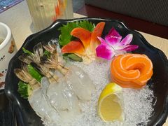 -万岁料理回转寿司(华贸店)