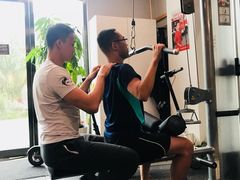 -享受健身·美体塑形馆