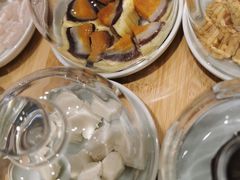 -阮大兴糕团(杭州西湖银泰百货店)