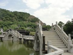 -灵岩山风景区