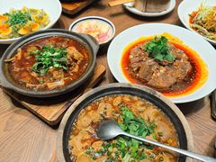 -杨肥肠火锅大排档(火车站花园店)