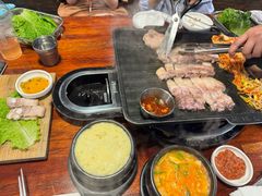 -Dombe豚(黑猪肉街店)