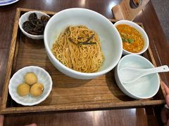 -蟹上黄·蟹黄面·江南糖水(人民广场店)