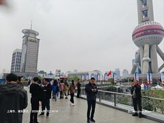 -陆家嘴空中步行连廊