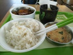 -老乡鸡(合肥高铁南站店)