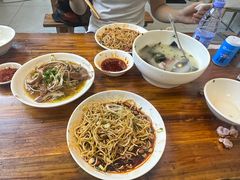 -中和裴氏蹄花(府河路店)