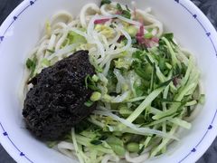 肉丁小碗干炸炸酱面-海碗居(牡丹园店)