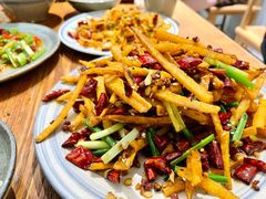 干煸藕丝-静一餐厅·湖北菜(前门创始店)