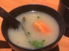 牡丹虾头煮汤-吟松日式料理(莘庄店)