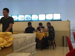 -侬佳蒸菜馆(听潮店)