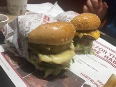 -The Habit Burger Grill 哈比特汉堡(爱琴海店)