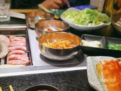 -臻牛烤肉
