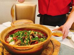 港式腊味煲仔饭-博多新记·粤菜(复兴店)