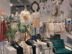 -纪念日百货(万达广场店)