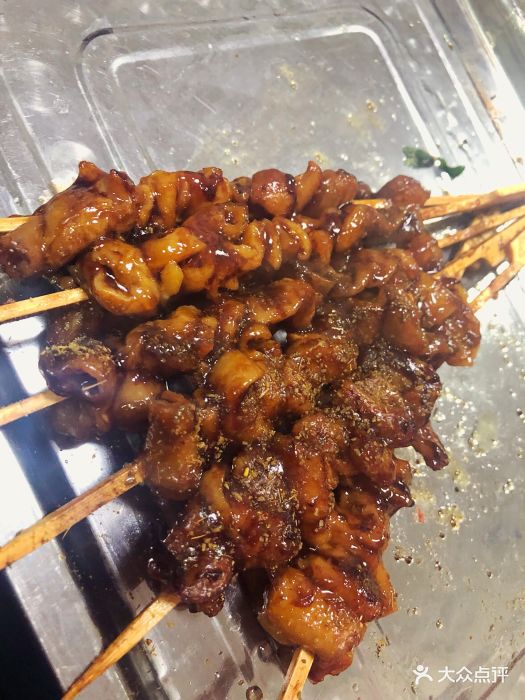 阿卜杜兄弟烧烤店-甜鸡皮串-菜-甜鸡皮串图片-天津美食-大众点评网